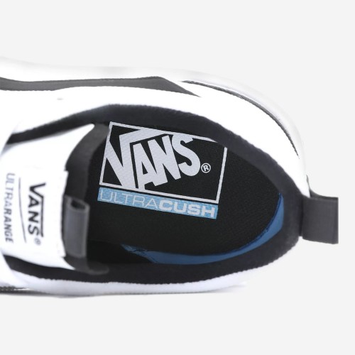 TENIS VANS ULTRARANGE BR/PRETO