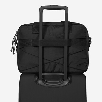 PASTA EASTPAK TOMSIN PRETO