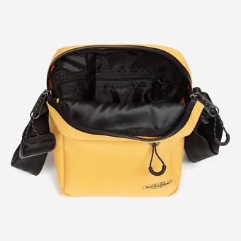 BOLSA EASTPAK THE ONE  AMARELO