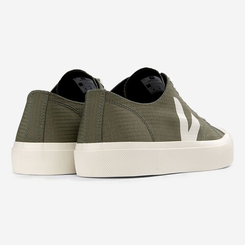 TENIS VEJA WATTA II LOW VERDE/BRANCO