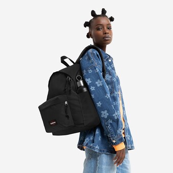 MOCHILA EASTPAK DAY PAK R  PRETO