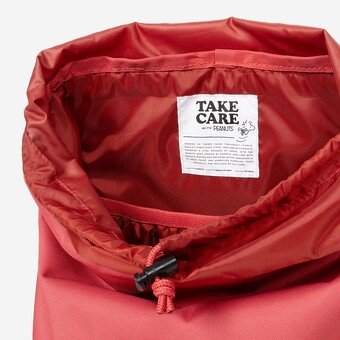 MOCHILA EASTPAK SNOOPY HOUSE VERMELHO