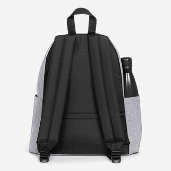 MOCHILA EASTPAK DAY PAK R  CINZA CLARO