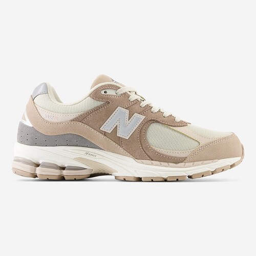 TENIS NEW BALANCE 2002 - BEGE